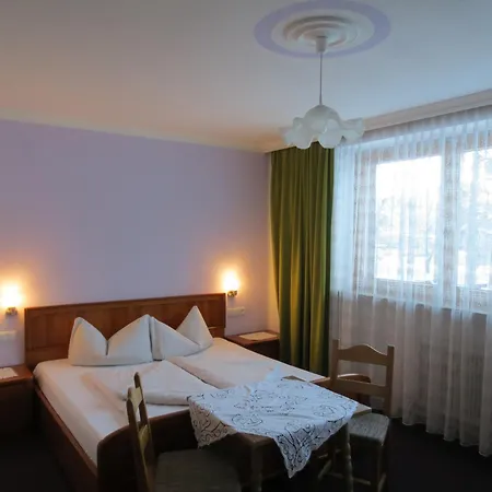 Ferienwohnung Haus Mitti Heinfels Zimmer foto