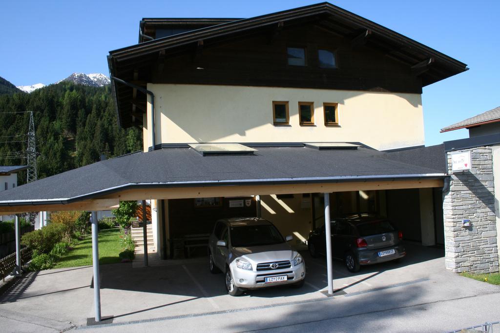Haus Mitti